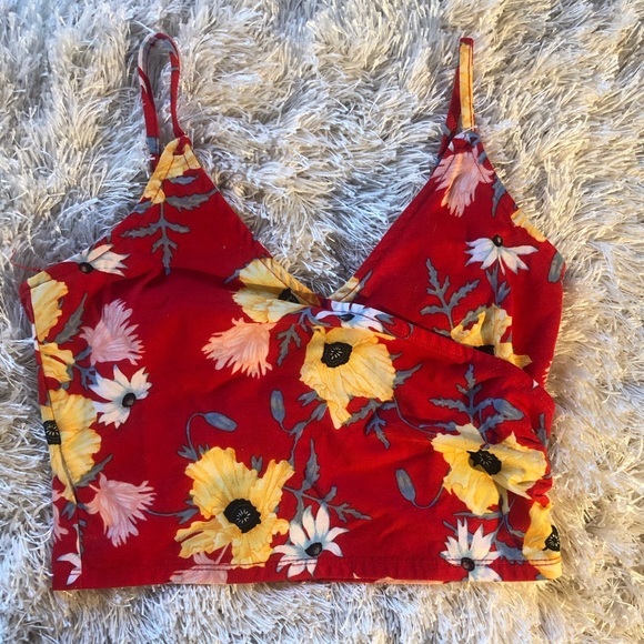 Floral Red Crop Top - Picture 1 of 2